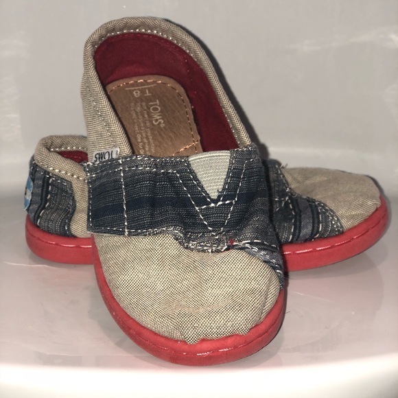 *SOLD* Tiny Toms Size 8 - Picture 4 of 7